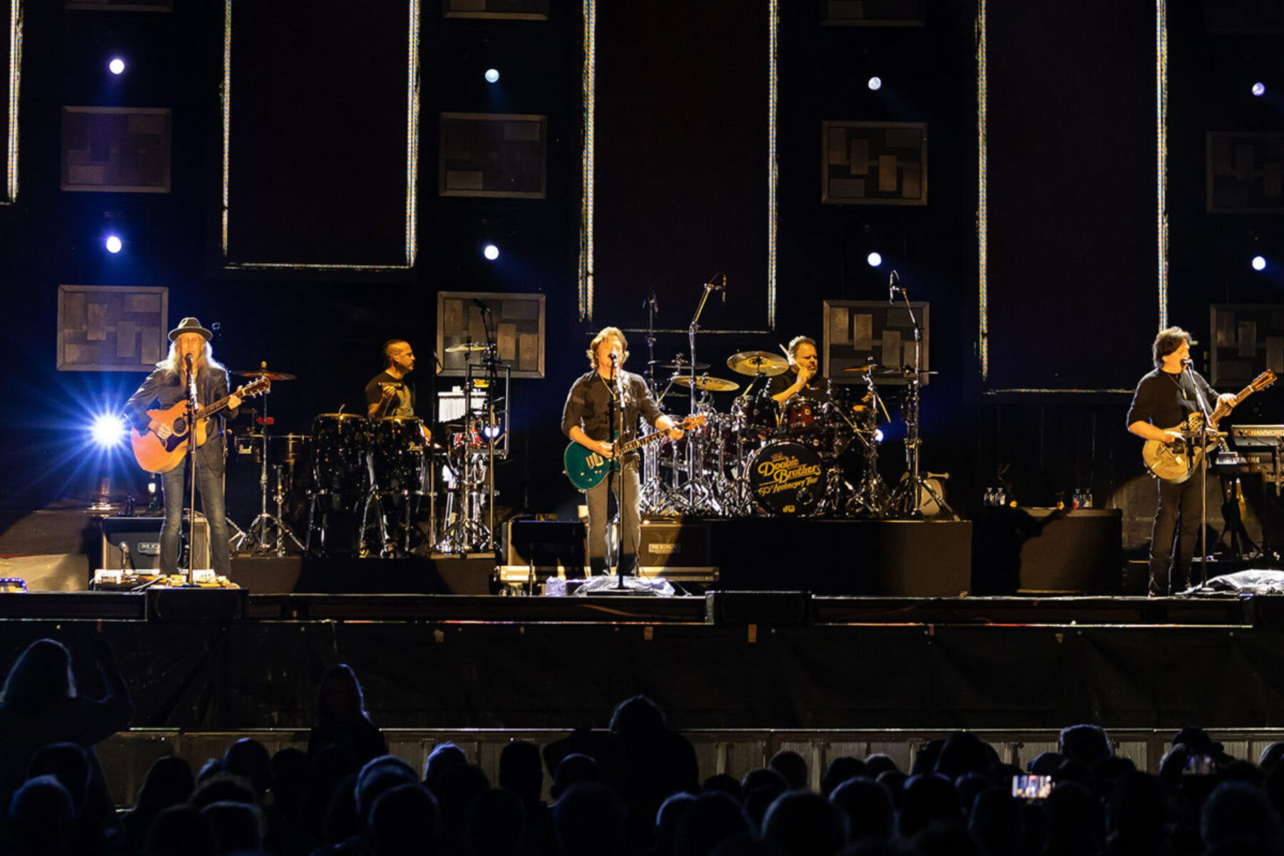 Doobie Bros V2 1200 X800