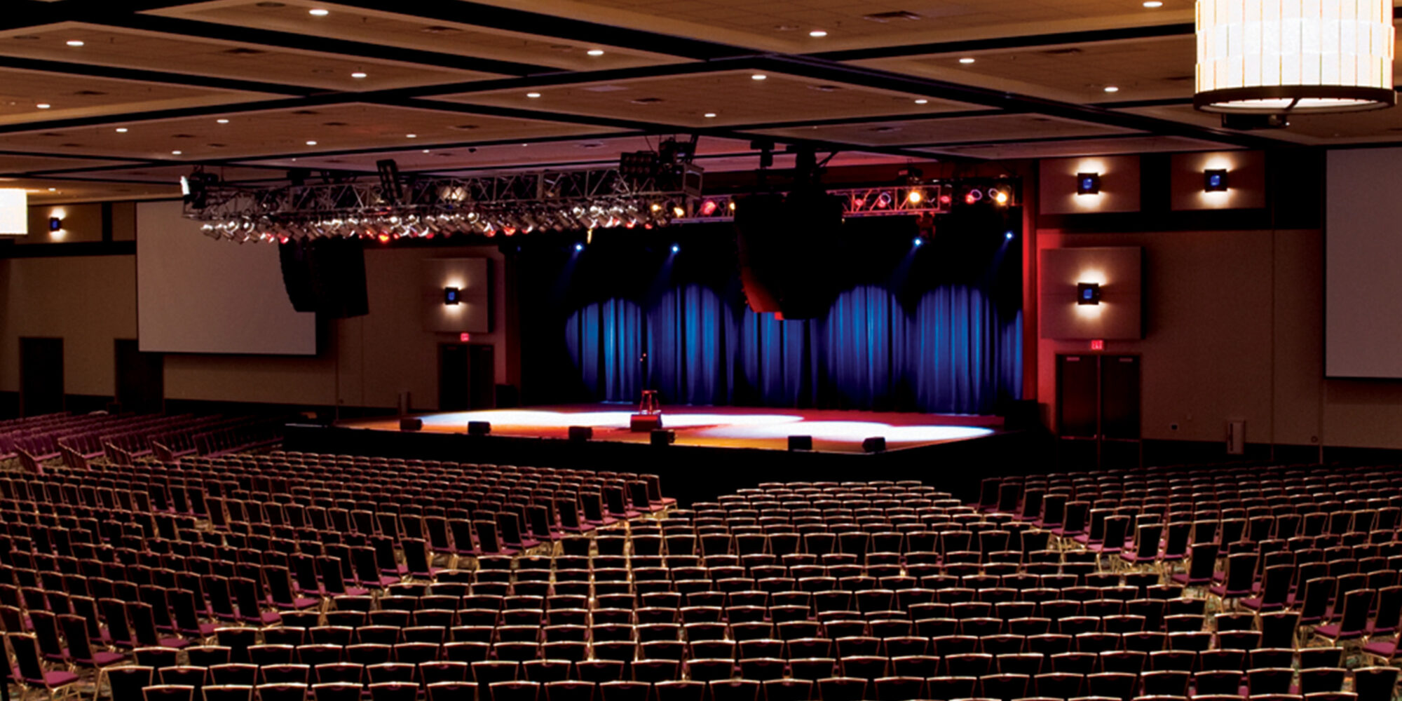 Event Center V2 3000 X1500