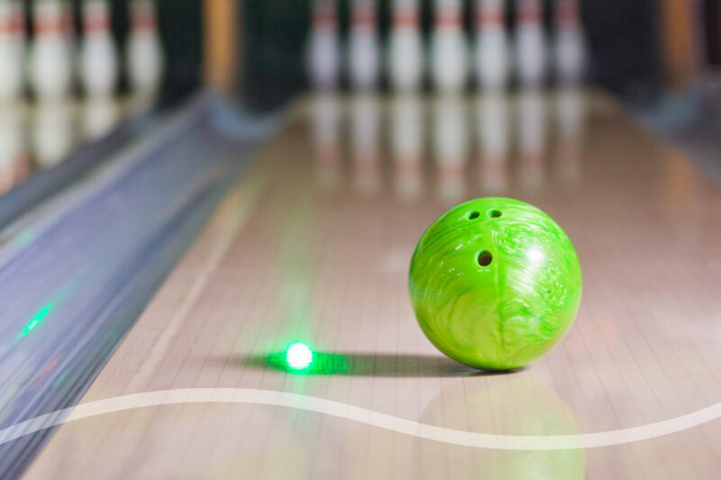 230062 IXB Island Xtreme Bowl May Promotion Web 1200x800